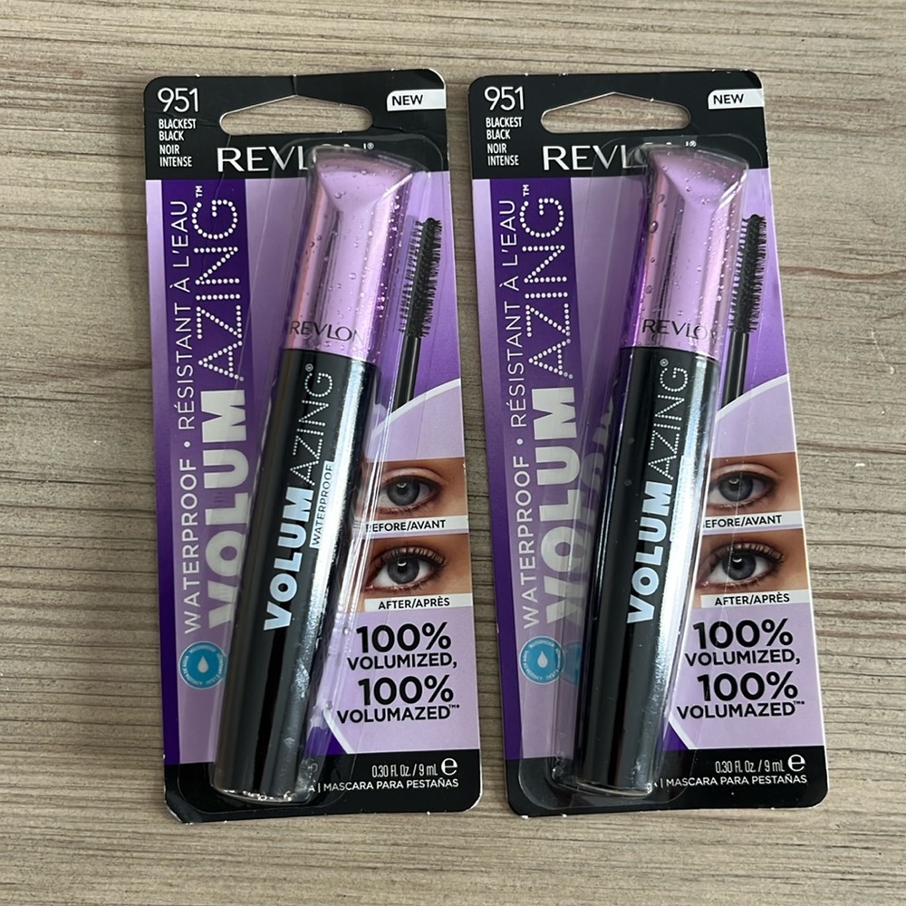 Set of Revlon waterproof Volumazing Mascara